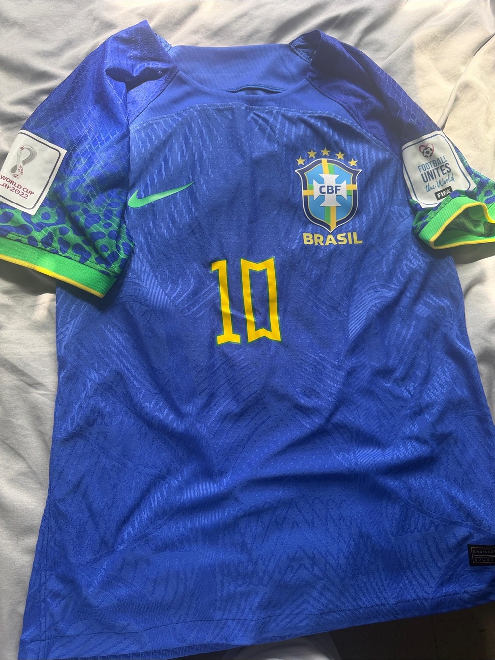Nike Men Blue Brazil #10 Football Jersey with Yellow Accents Size M